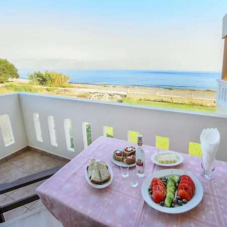 Niriides Appartement *