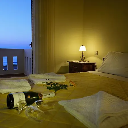 Niriides Apartment *